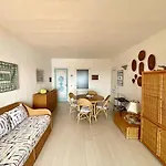 Punta Est - Trilo Erica Terrazza Panoramica 아파트 카파코다카발로