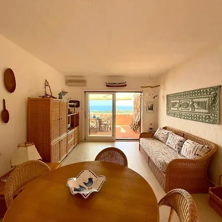 San Teodoro Punta Est Stupendo Trilocale Vista Mare Apartment